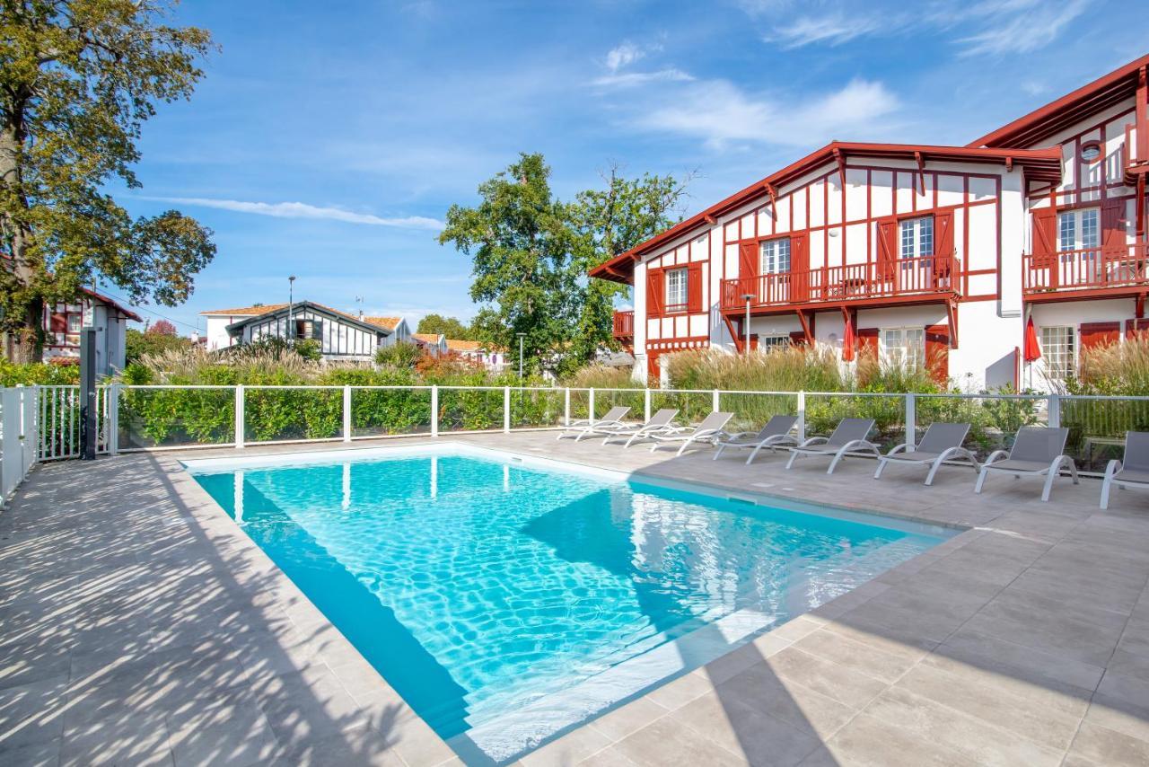 Residence Ker Enia Meubles De Tourisme Cambo-les-Bains Eksteriør bilde